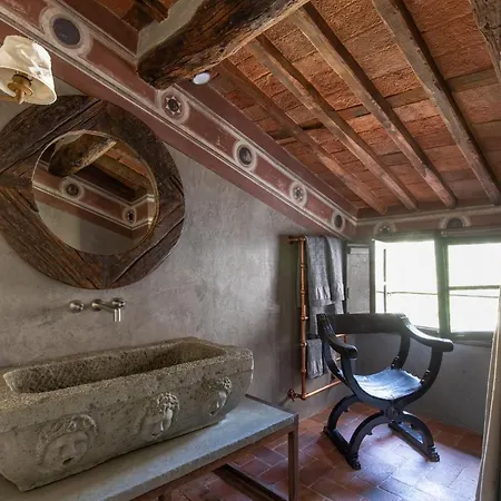 Casa Del Campanaro Centro Storico Di Dentro Le Mura Lucca