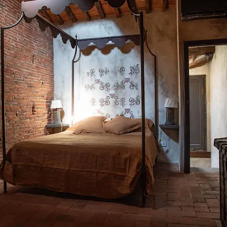 Casa Del Campanaro Centro Storico Di Dentro Le Mura Lucca